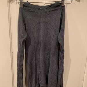 Long sleeve Lululemon top